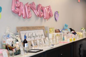 Bloom giveaway table