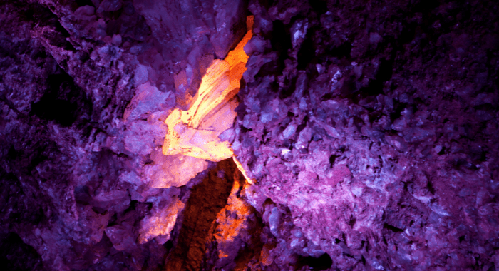 Alabaster Caverns
